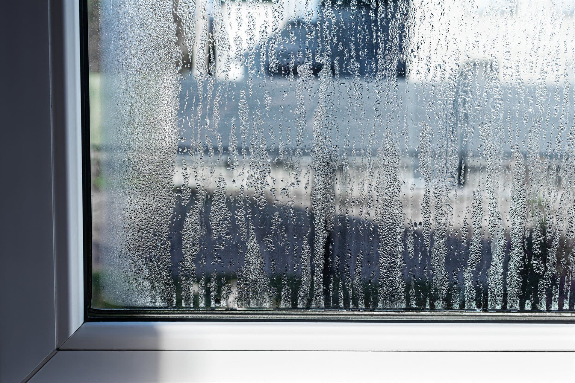 Condensación en ventanas de doble acristalamiento explicada por Cristalería Senín